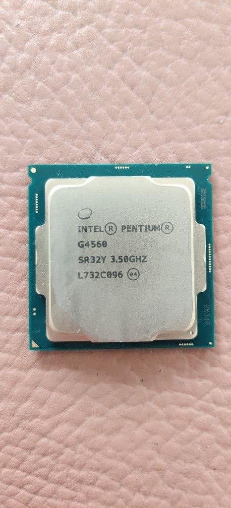 Intel pentium g4568, Computers en Software, Ophalen, Zo goed als nieuw
