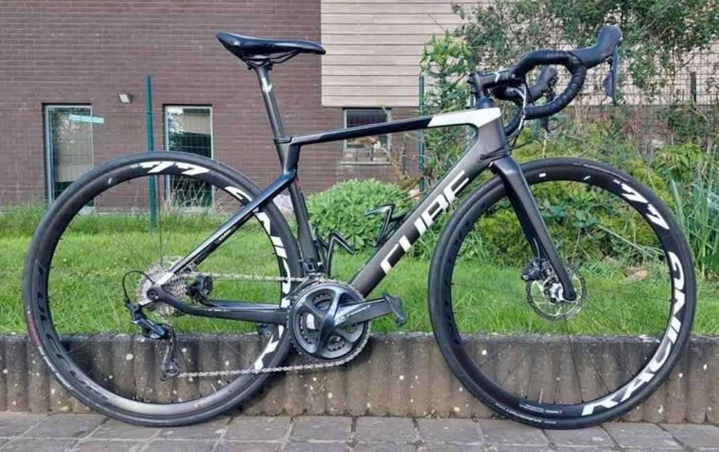Vélo route - Cube agree C: 62 - Taille M 53, Vélos & Vélomoteurs, Enlèvement, Comme neuf