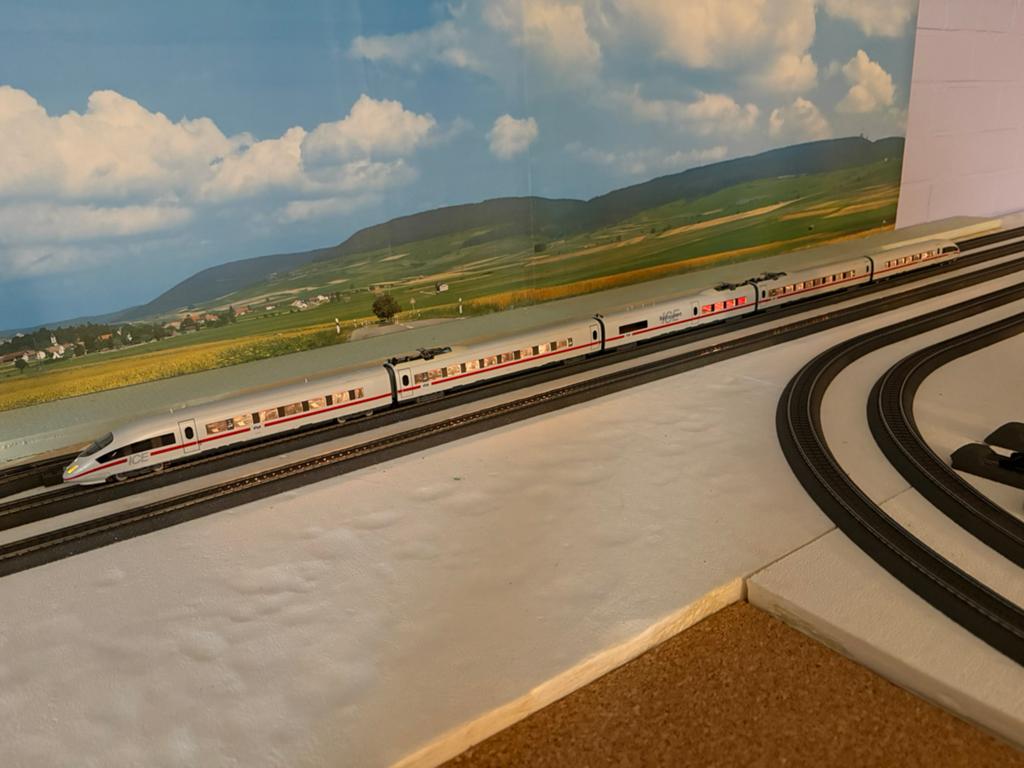 Marklin ICE 3 met logo NS. 8-delig, Hobby en Vrije tijd, Ophalen, Wisselstroom, Treinset, Märklin