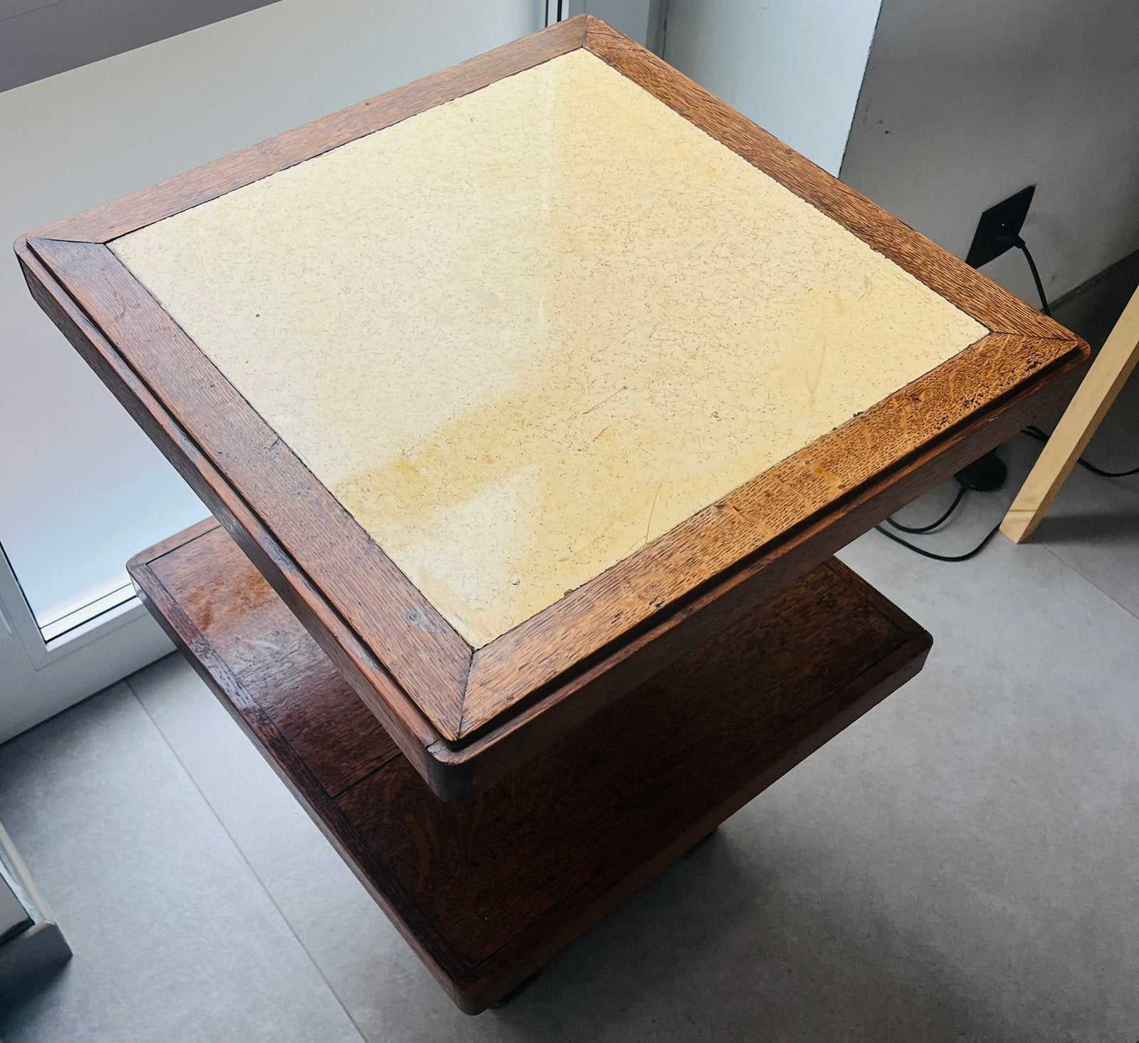 Belle petite table d'appoint Art Déco, Enlèvement