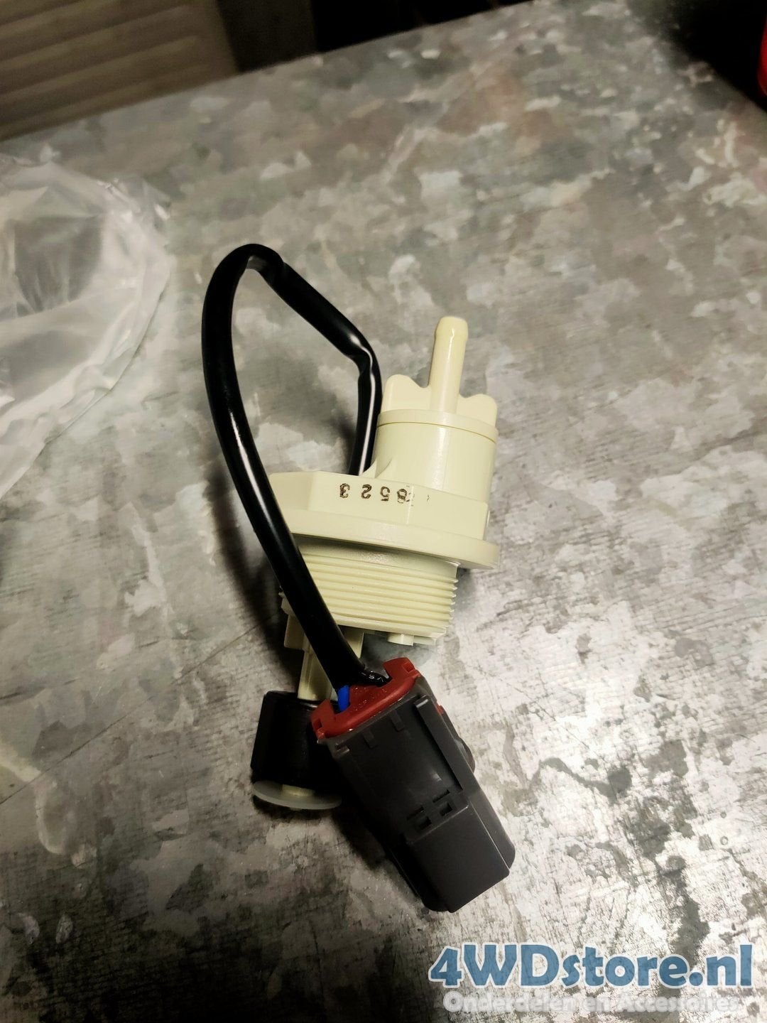 Nissan Patrol Brandstoffiltersensor 1641240L01, -, -, Nieuw, Ophalen of Verzenden