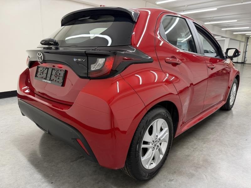 Toyota Yaris Dynamic, Rouge, Achat, Euro 6, 116 ch