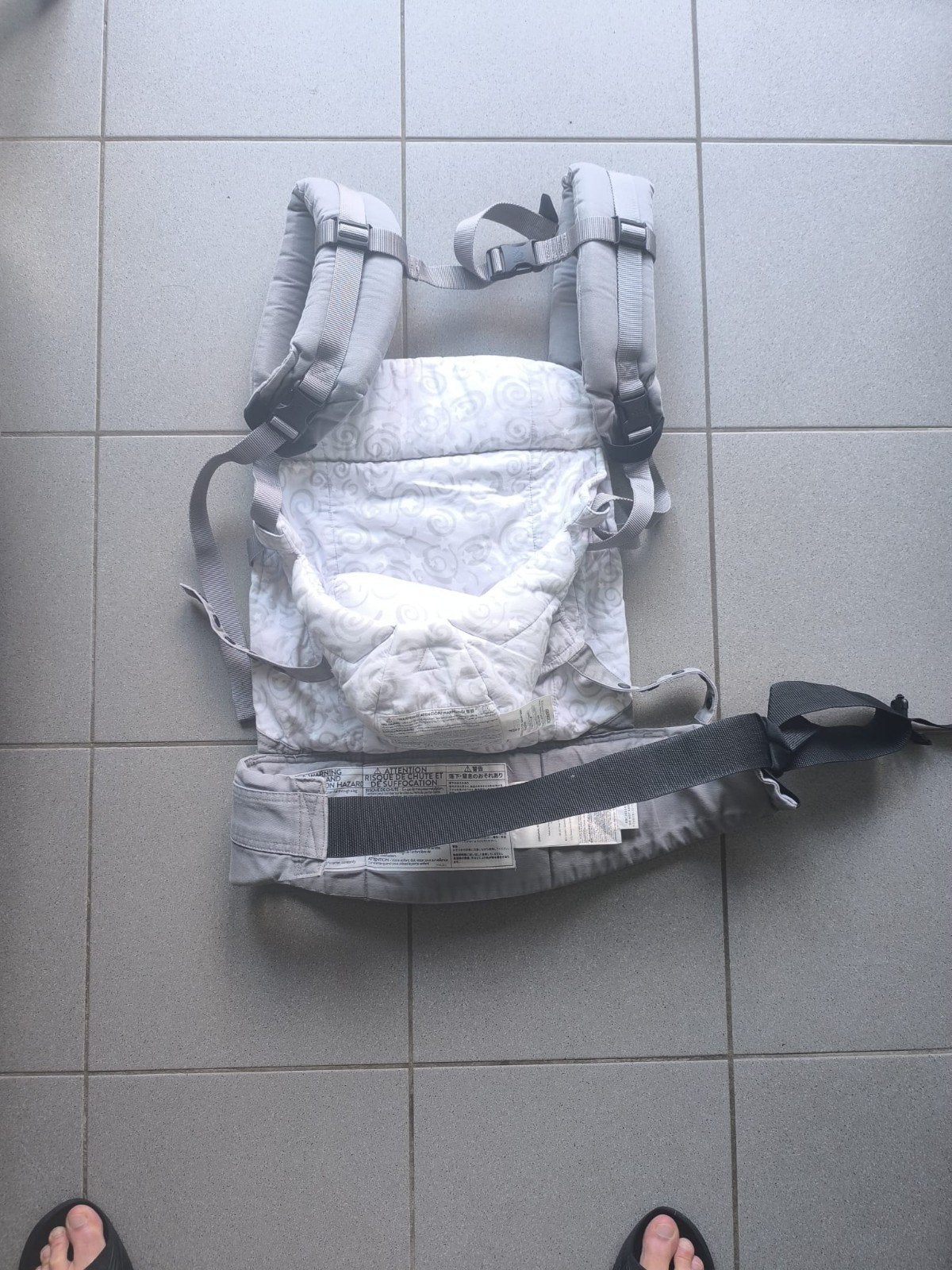porte-bébé ergobaby, Enfants & Bébés, Enlèvement, Comme neuf, Ventre, Autres marques