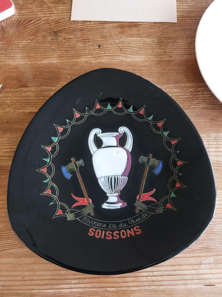 Assiette Longwy "Souviens toi du vase de Soissons", Enlèvement ou Envoi