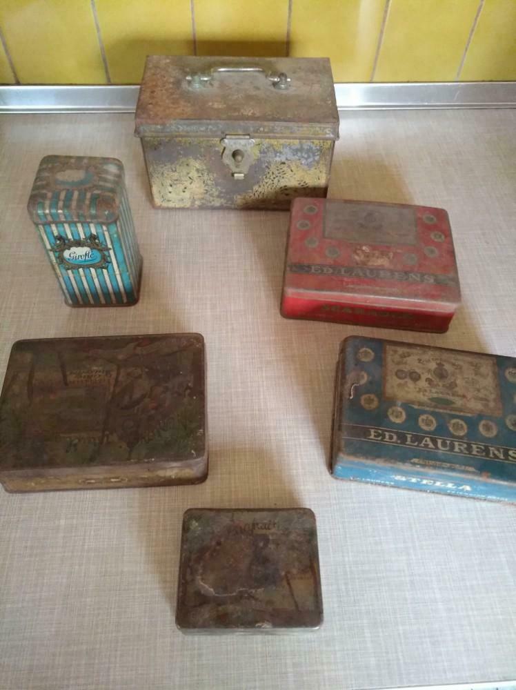 Veel (6) oude diverse dozen in hun sap, Antiek en Kunst, Antiek | Tin
