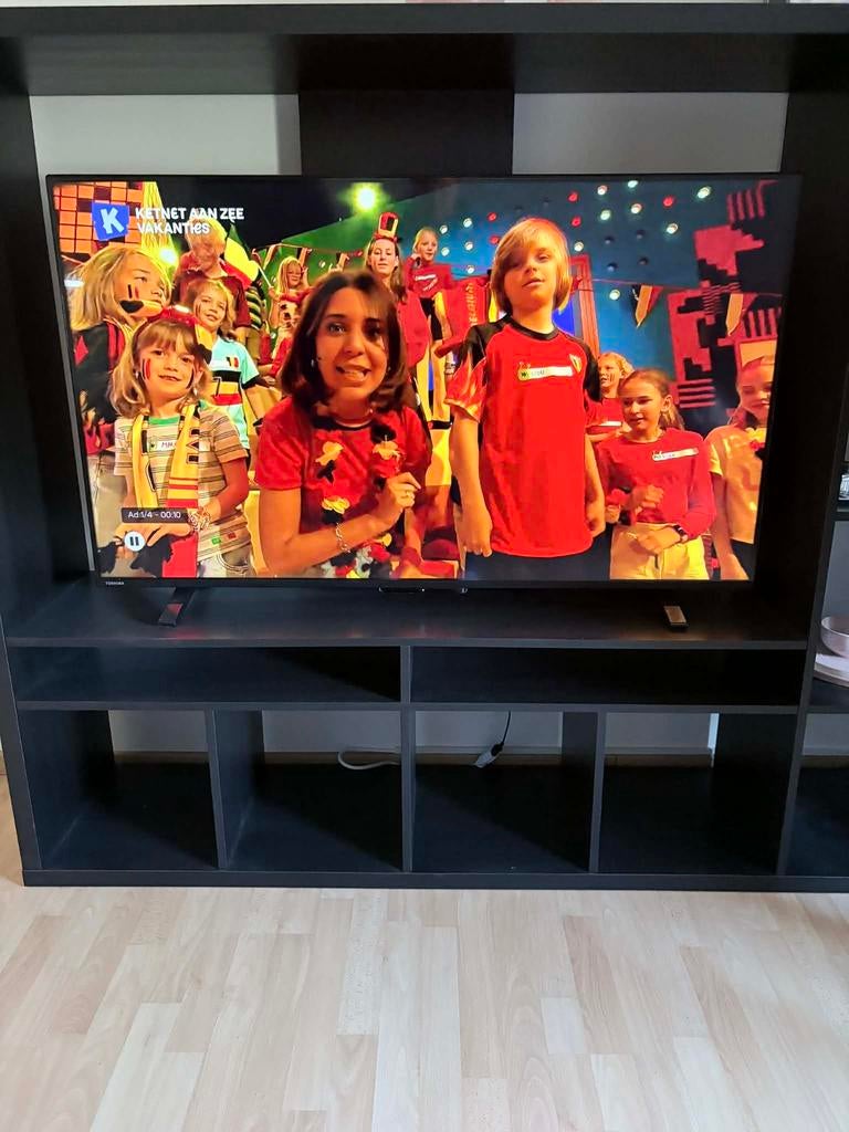 Tv plus tv kast- ook apart, Ophalen, Zo goed als nieuw