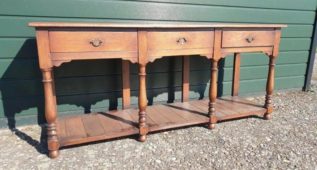 TABLE D'APPOINT antique RAC Royal, Enlèvement