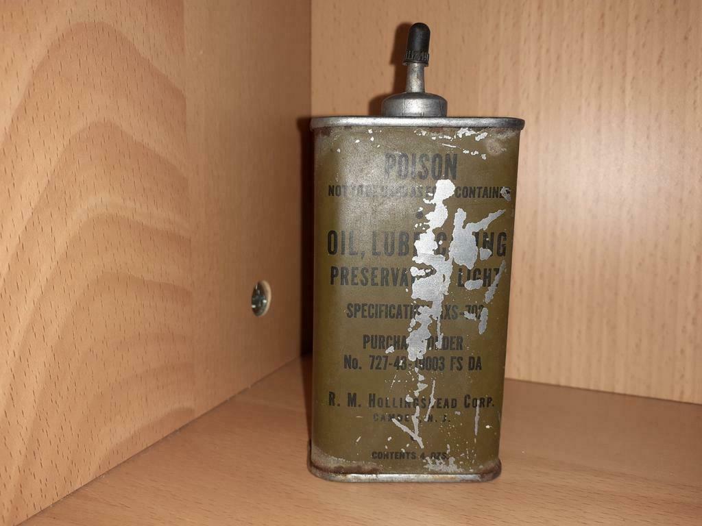 1943 us army ZELDZAAM oil lubricating preservative light 4oz, Ophalen of Verzenden, Landmacht, Overige typen