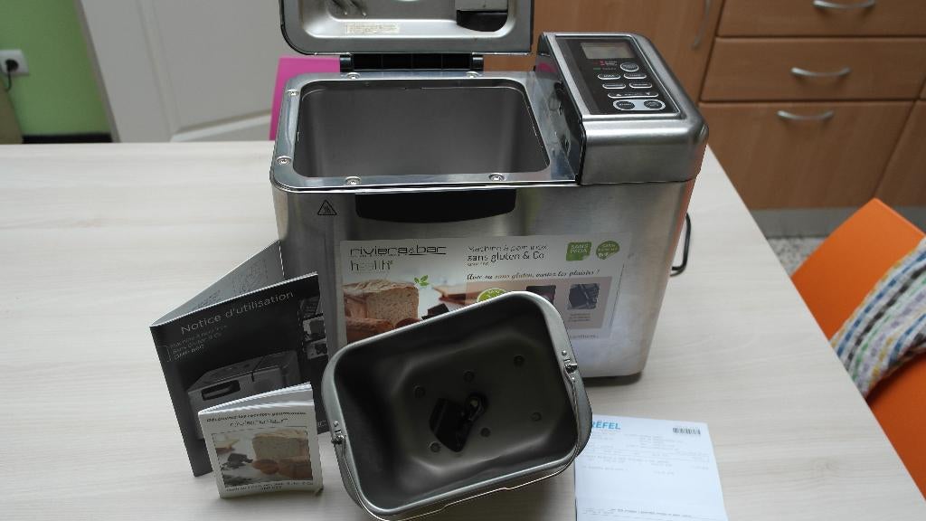 Geweldige broodbakmachine, Zo goed als nieuw, Ophalen, Met timer, Kijkvenster