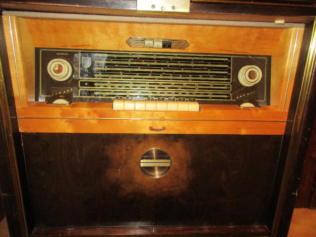 tourne disque radio SIEMENS GROSS SUPER 760W, Enlèvement, Dual