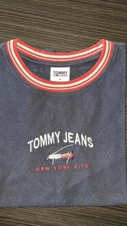 T - shirt Tommy Jeans, Manches courtes, Enlèvement, Porté, Bleu