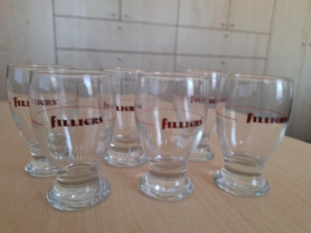 Filliers koffie glaasjes, Ophalen, Zo goed als nieuw