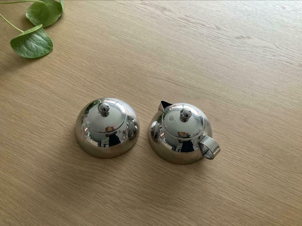 Melkkan en suikerpot Salt & Pepper, Ophalen, Overige materialen, Overige typen, Zo goed als nieuw