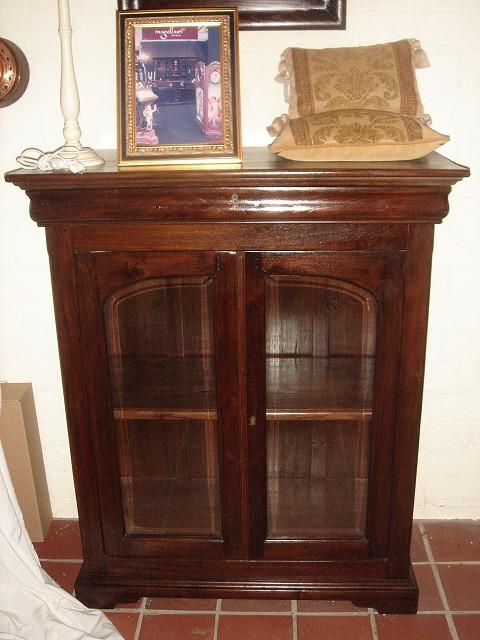 NIEUWE unieke massief teakhouten vitrine kast Louis Philippe, 25 à 50 cm, Avec tablette(s), Enlèvement, 50 à 100 cm