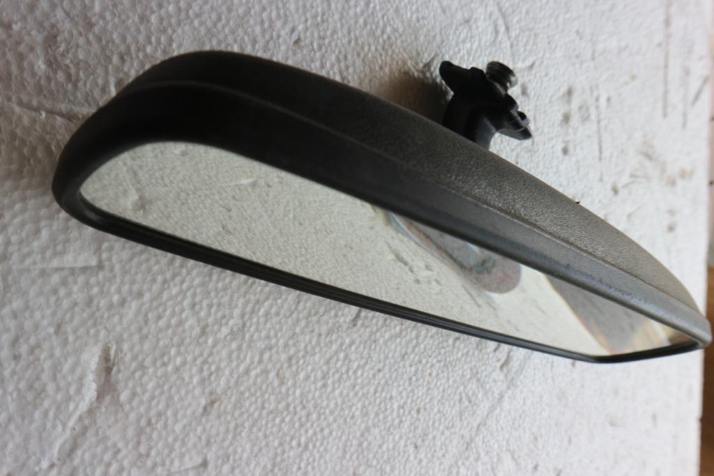 1 rétroviseur intérieur pour BMW e21, Autos : Pièces & Accessoires, Rétroviseurs, BMW, Honda, Nissan, Enlèvement ou Envoi
