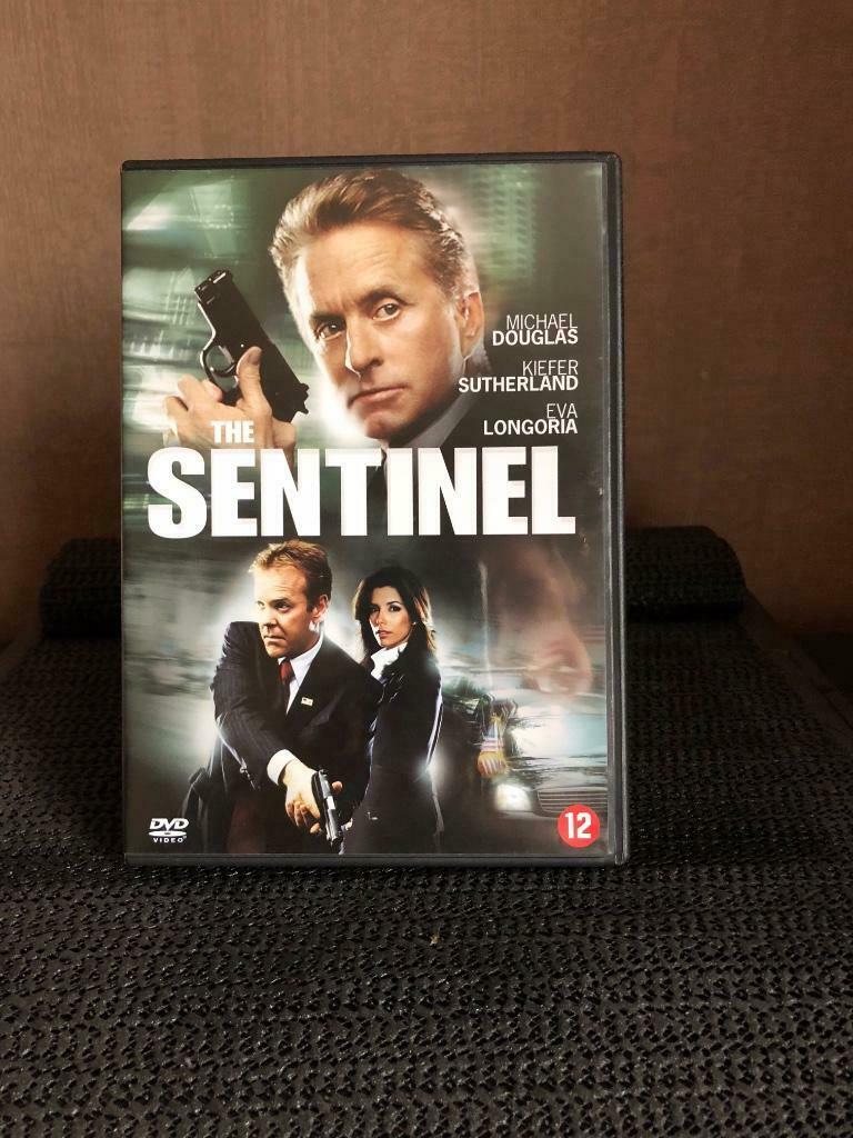 the sentinel thriller, Vanaf 12 jaar, Ophalen of Verzenden, Actiethriller