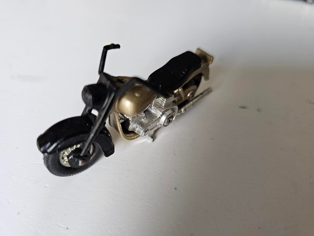 Matchbox lesney moto harley davidson., Envoi