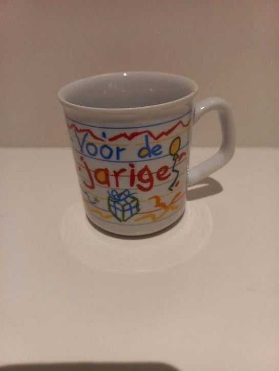 Mok ´voor de jarige', Ophalen of Verzenden, Zo goed als nieuw