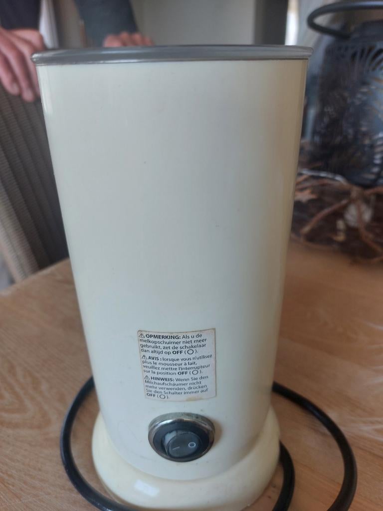 Elektrische melkschuimer, Elektronische apparatuur, Melkopschuimers, Ophalen, Zo goed als nieuw