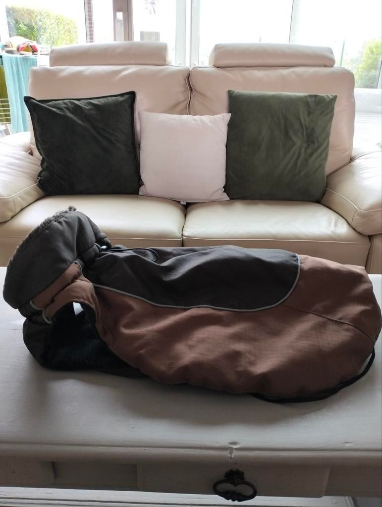 veste chaude pour chien moyen, Animaux & Accessoires, Enlèvement, Comme neuf
