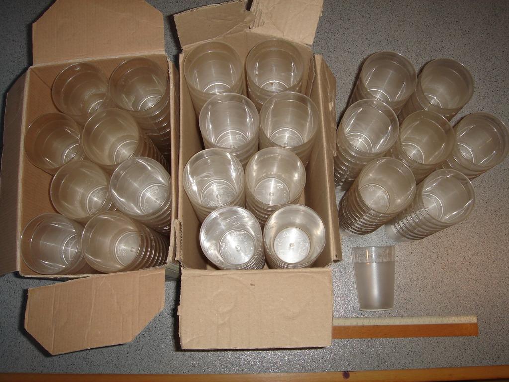 250 harde plastic bekers, Huis en Inrichting, Keuken | Servies, Ophalen, Gebruikt, Glas of Glazen