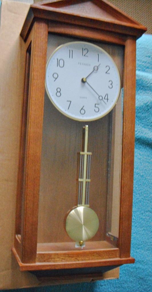 Pendule à balancier PEVANDA quartz, NEUF, 62 cm, NEUVE, Antiek en Kunst, Antiek | Klokken, Ophalen