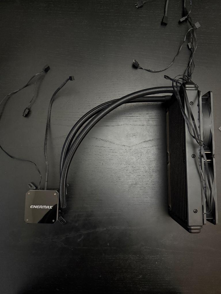 Watercooling – Enermax 240mm, Computers en Software, Ophalen, Gebruikt, Waterkoeling