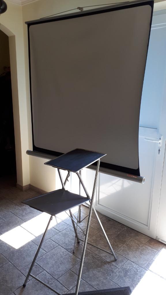 Diascherm en tafeltje, Audio, Tv en Foto, Ophalen of Verzenden, Gebruikt