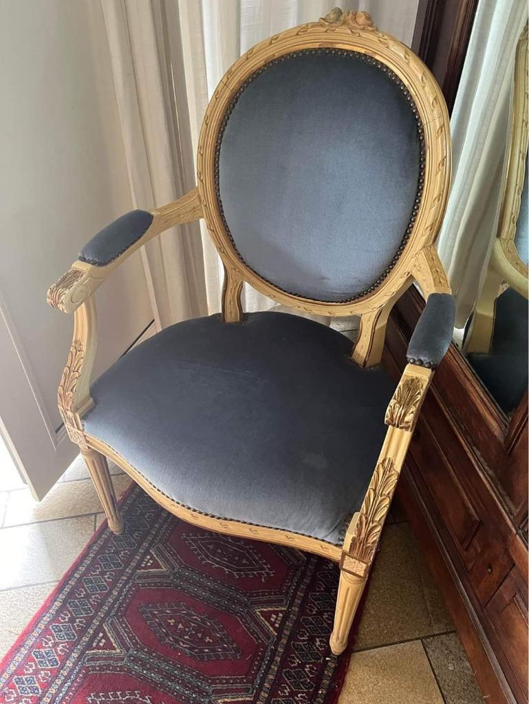 Antieke stoeltjes ook per stuk, Antiek en Kunst, Ophalen