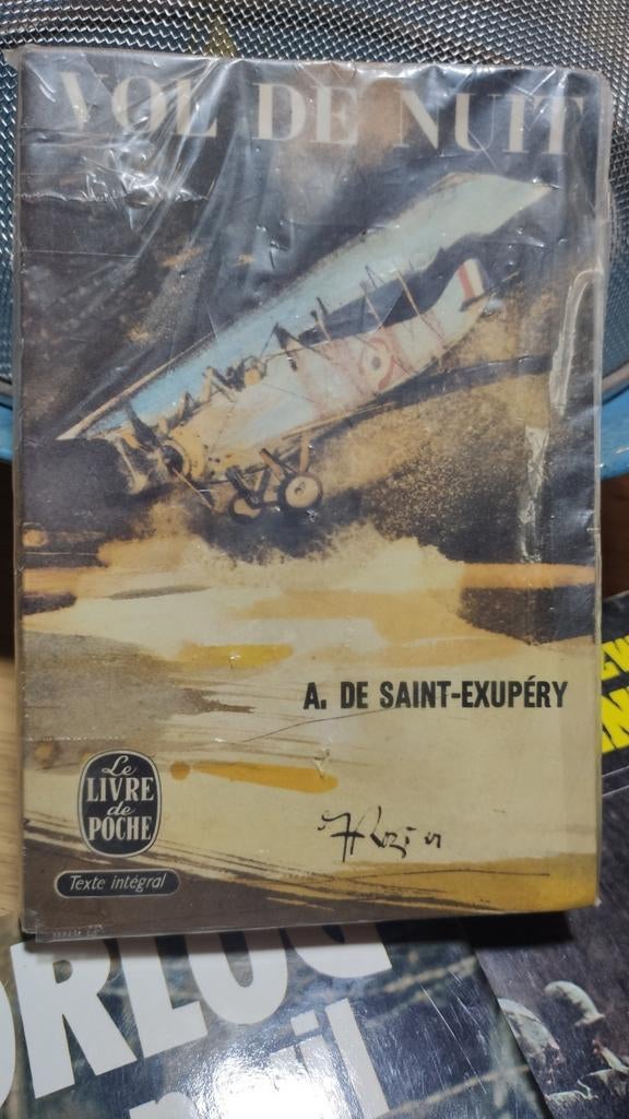 Vol de Nuit. et PDC, Antoine de Saint Exupéry. En français., Collections, Enlèvement ou Envoi, Utilisé