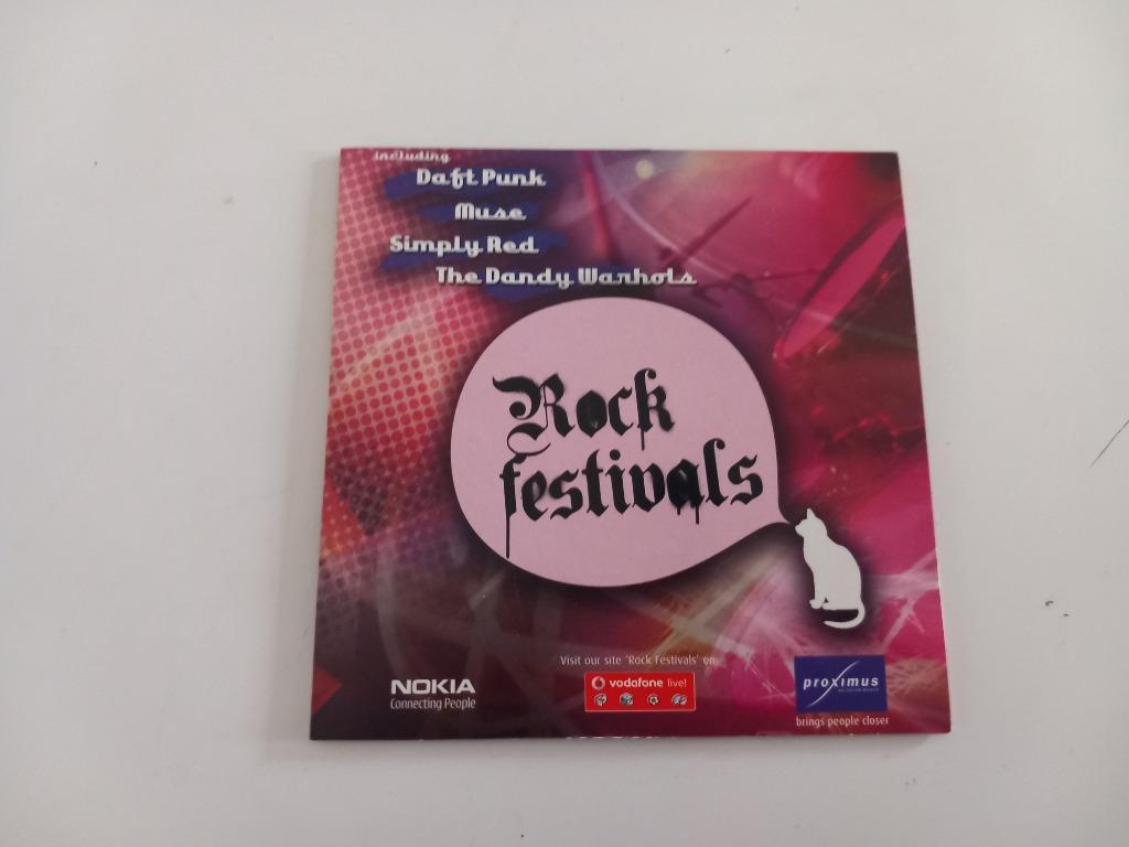 CD Rock Festivals Punk Electro Pop Metal Hard Rock, Cd's en Dvd's, Ophalen of Verzenden, Zo goed als nieuw, Rock en Metal