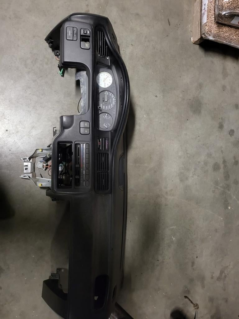 Zwart civic eg dash, Autos : Pièces & Accessoires, Enlèvement, Utilisé, Honda