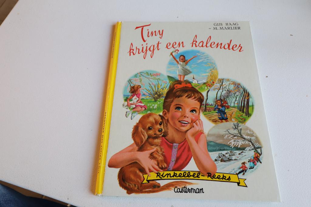 Tiny reçoit un calendrier Casterman de la série Rinkelbel, Envoi