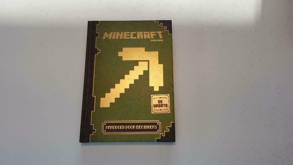 Minecraft handboek voor beginners  de update, Boeken, Ophalen of Verzenden, Zo goed als nieuw, Stephanie Milton Paul Soa