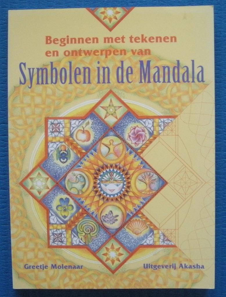 Symbolen in de mandala - Greetje Molenaar, Ophalen of Verzenden, Zo goed als nieuw, Greetje Molenaar