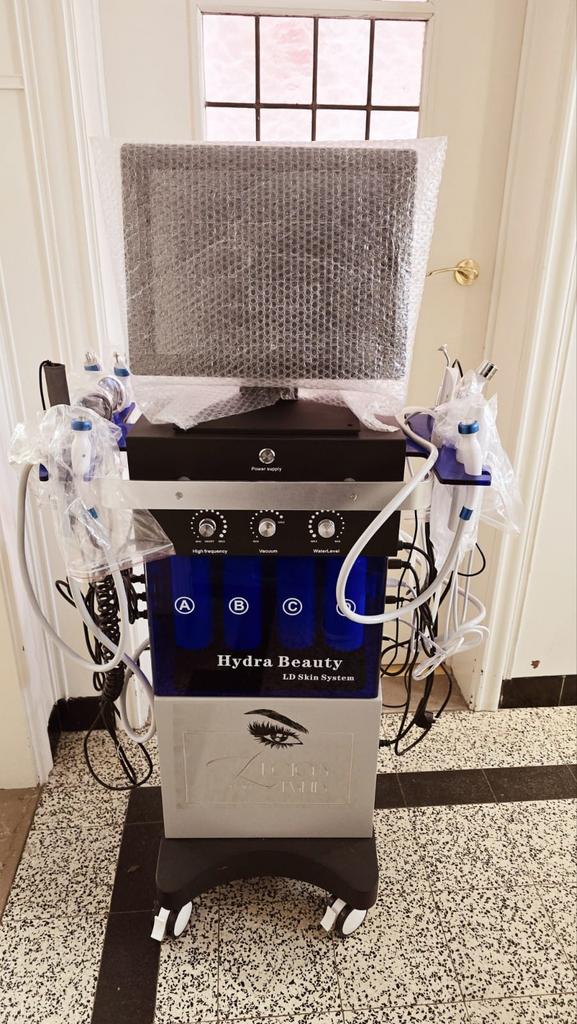 Hydra-facial 14 in 1 Machine, Ophalen of Verzenden