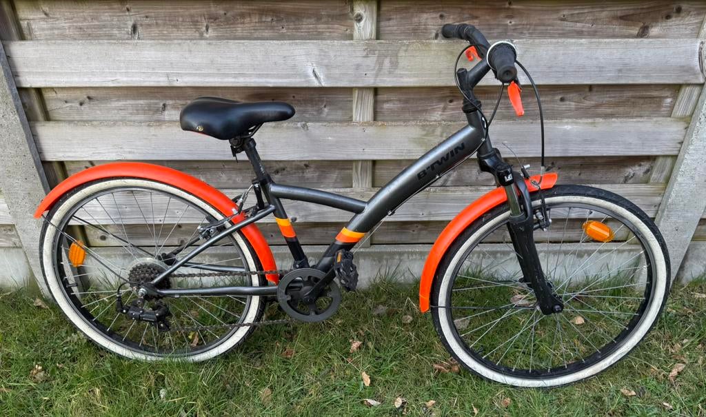 Fiets BTWIN maat 24 jongens Zo goed als nieuw, Fietsen en Brommers, Ophalen, Zo goed als nieuw