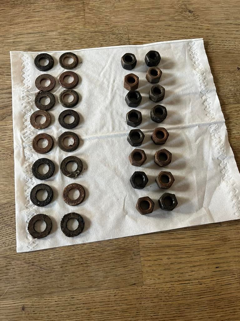 VW COX / KEVER BOULONS + RONDELLES CULASSE, Autos : Pièces & Accessoires, Enlèvement ou Envoi