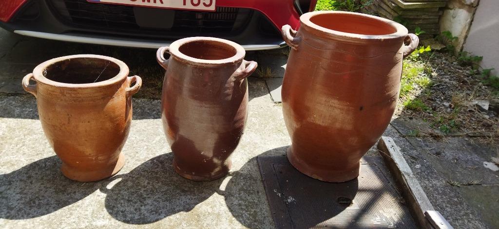 pots anciens en grès, Enlèvement