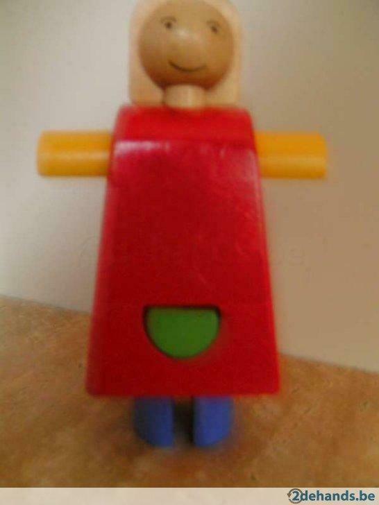Houten speelgoed meisjes figuur  nog in zeer nette staat, Enlèvement ou Envoi, Comme neuf