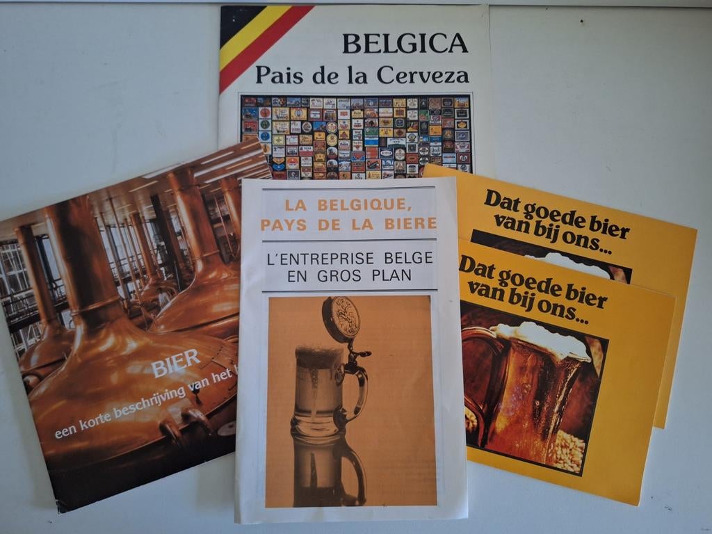 5 jaren 80 bier brochures België land van het bier, Verzamelen, Biermerken, Ophalen of Verzenden