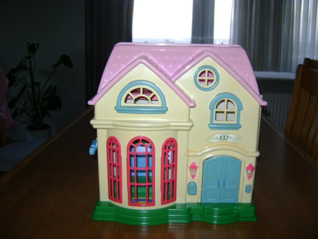 jouet pour fille petite maison et accessoires, Enlèvement, Utilisé, Accessoires
