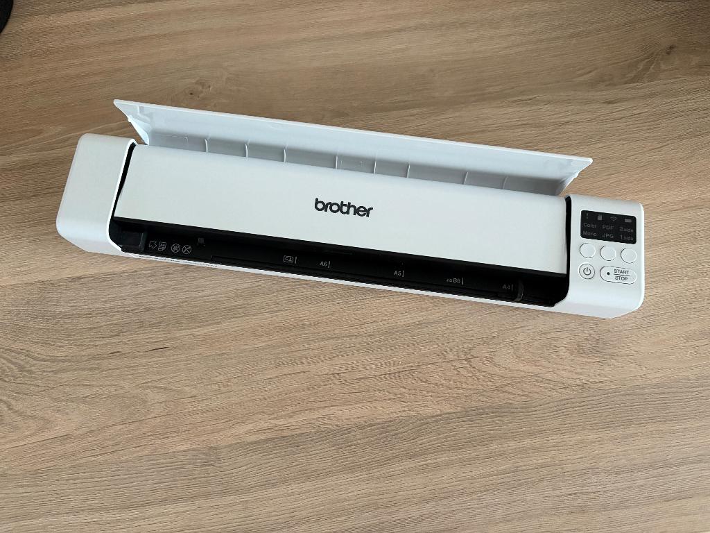 Brother DS-940DW - Scanner, Ophalen, MacOS, Ingebouwde Wi-Fi, Zo goed als nieuw