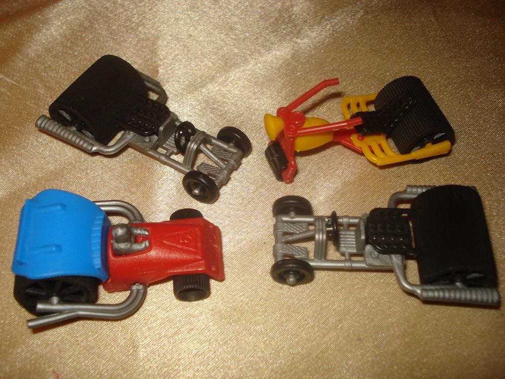 KINDER Ancienne Série de 4 Dragsters 1985 Ferrero ILMAP, Collections, Enlèvement ou Envoi, Comme neuf, Autres types