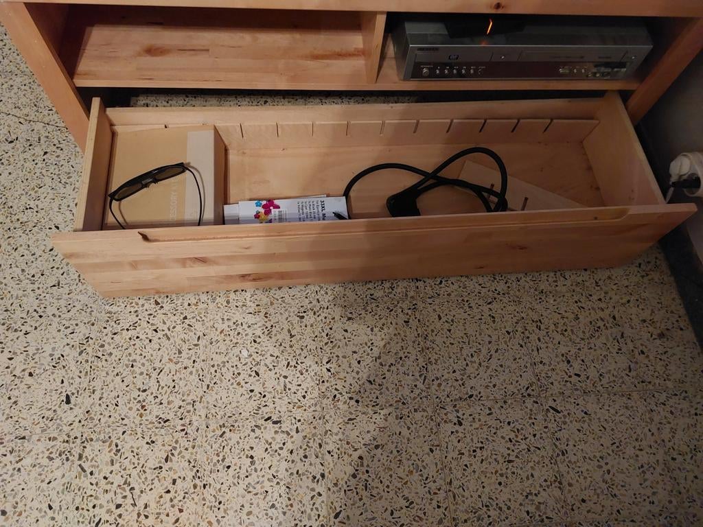 Tv tafel, Ophalen, Zo goed als nieuw