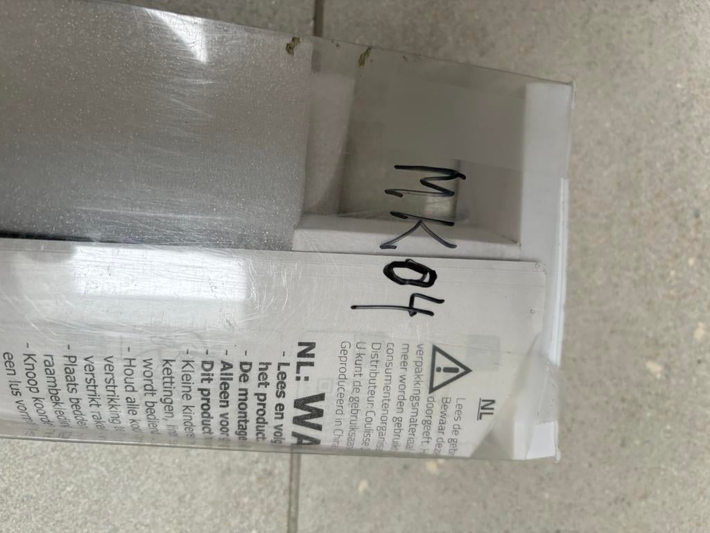 velux zonneblinden mk 04, Ophalen, Zo goed als nieuw