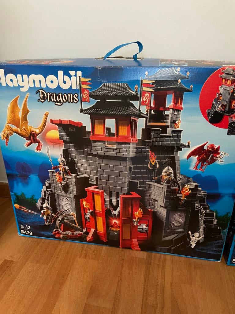 Playmobil drakenkasteel 5479 en 5480, Enlèvement
