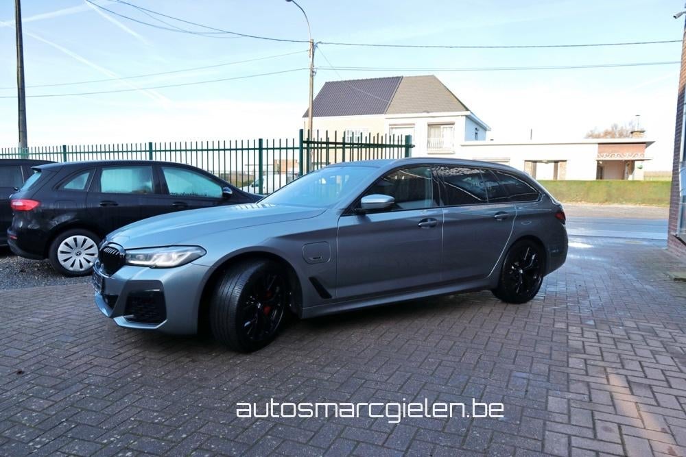 BMW 530 e xDrive Touring Aut. Luxury Line Hybride/Benzine, Auto's, Automaat, 4 cilinders, Leder, Bedrijf