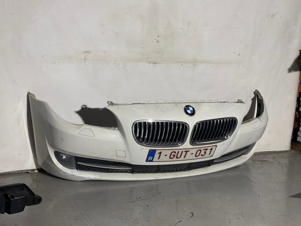 BMW series 5 LCI F10 F11 voorbumpers, Ophalen, Voor, BMW, BMW