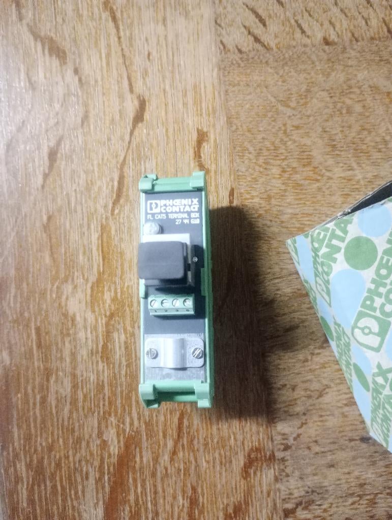 Phoenix Contact cat5, Ophalen, Nieuw